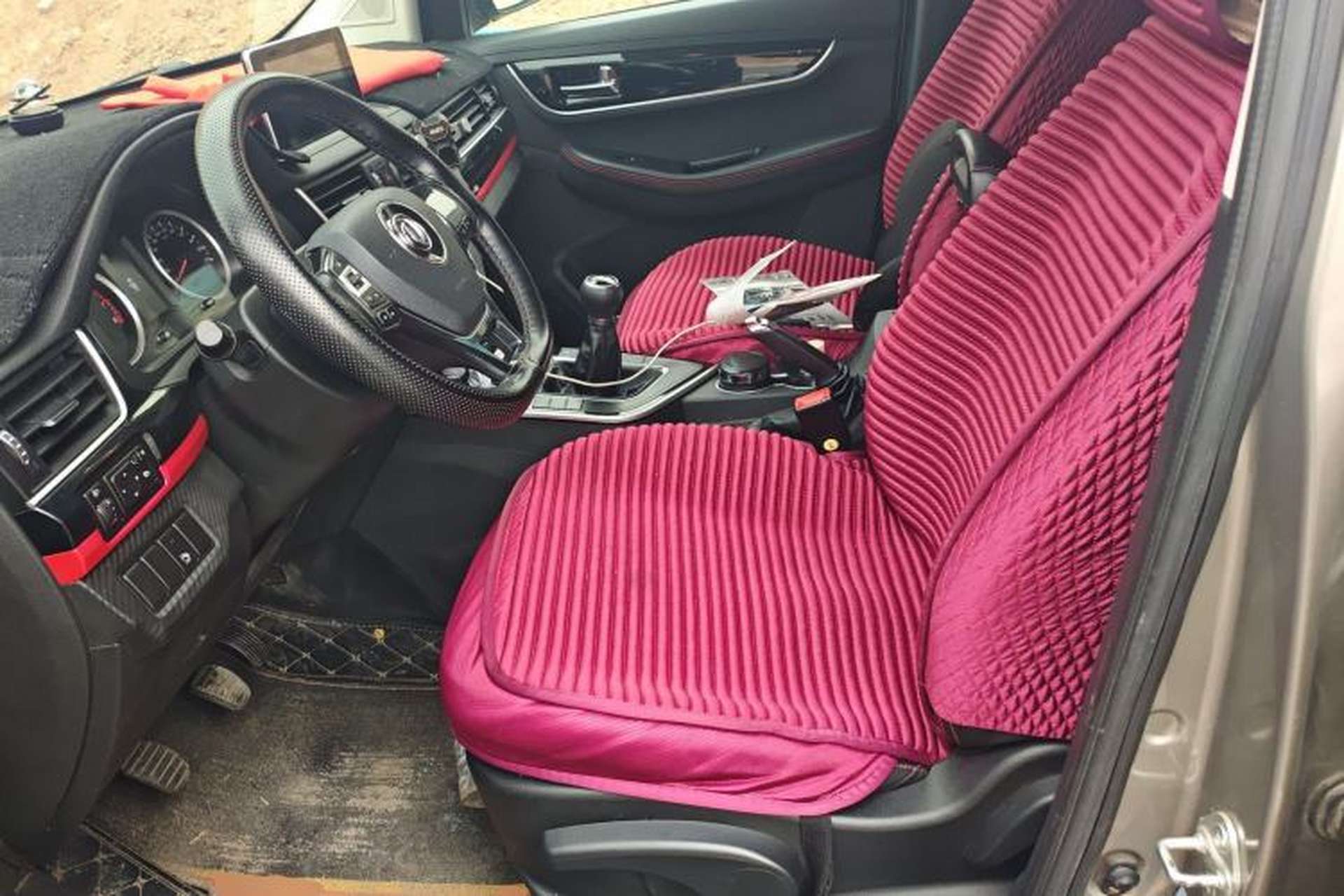 Used FORTHING SX6 2019 1.6L Manual Luxury Model China VI Standard Left Front Seat
