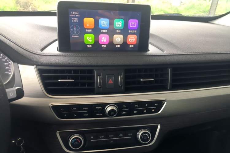 Used FORTHING SX6 2019 1.6L Manual Luxury Model China VI Standard Audio And AC Panel