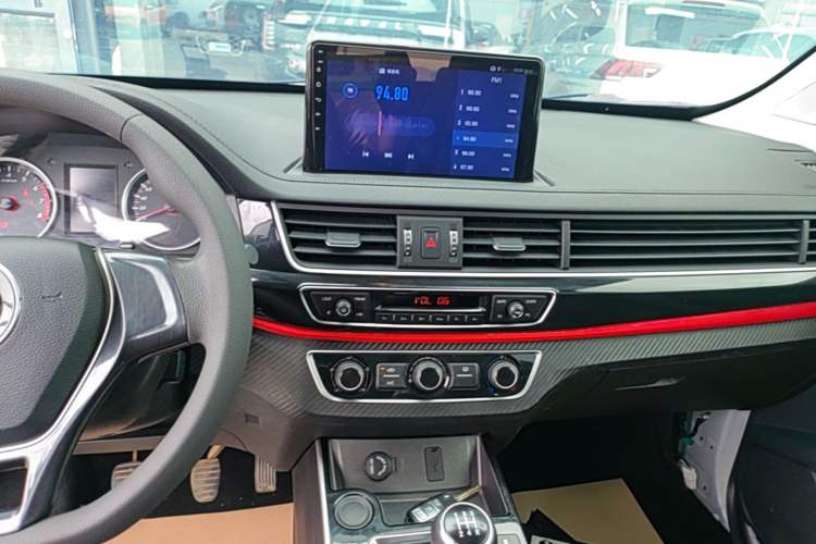 Used FORTHING SX6 2019 1.6L Manual Comfort Model China VI Standard Audio And AC Panel