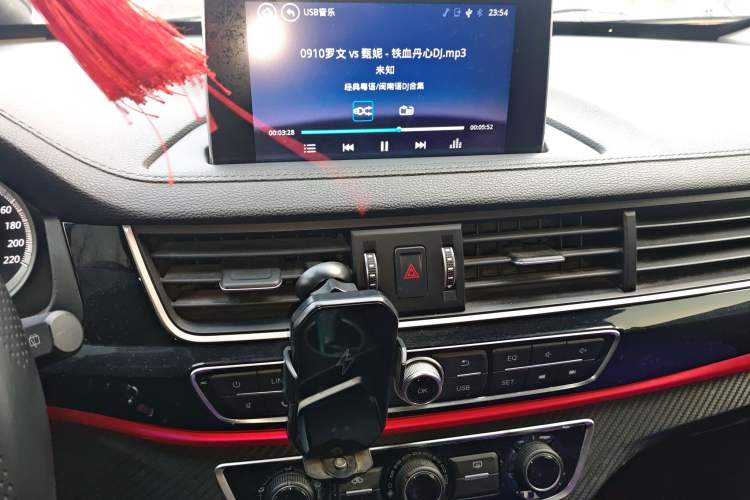 Used FORTHING SX6 2019 1.5T CVT Luxury Model Audio And AC Panel