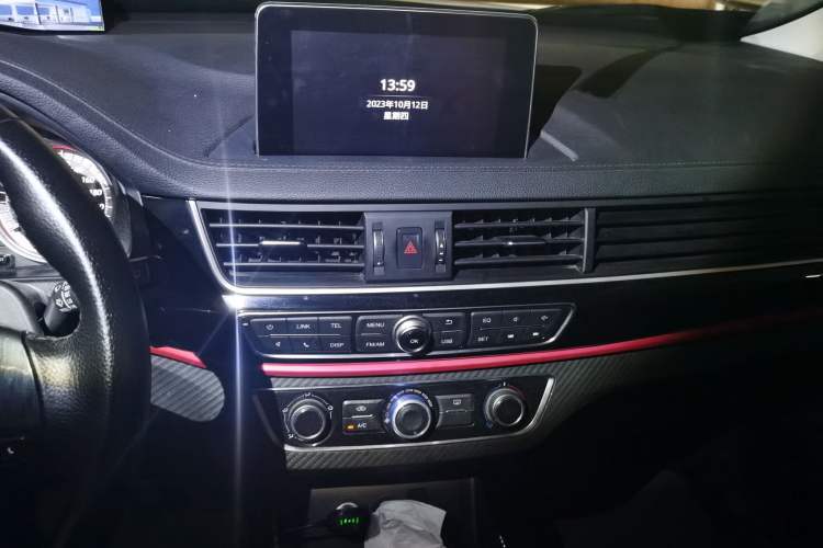 Used FORTHING SX6 2019 1.5T Manual Comfort Version China V Standard Audio And AC Panel