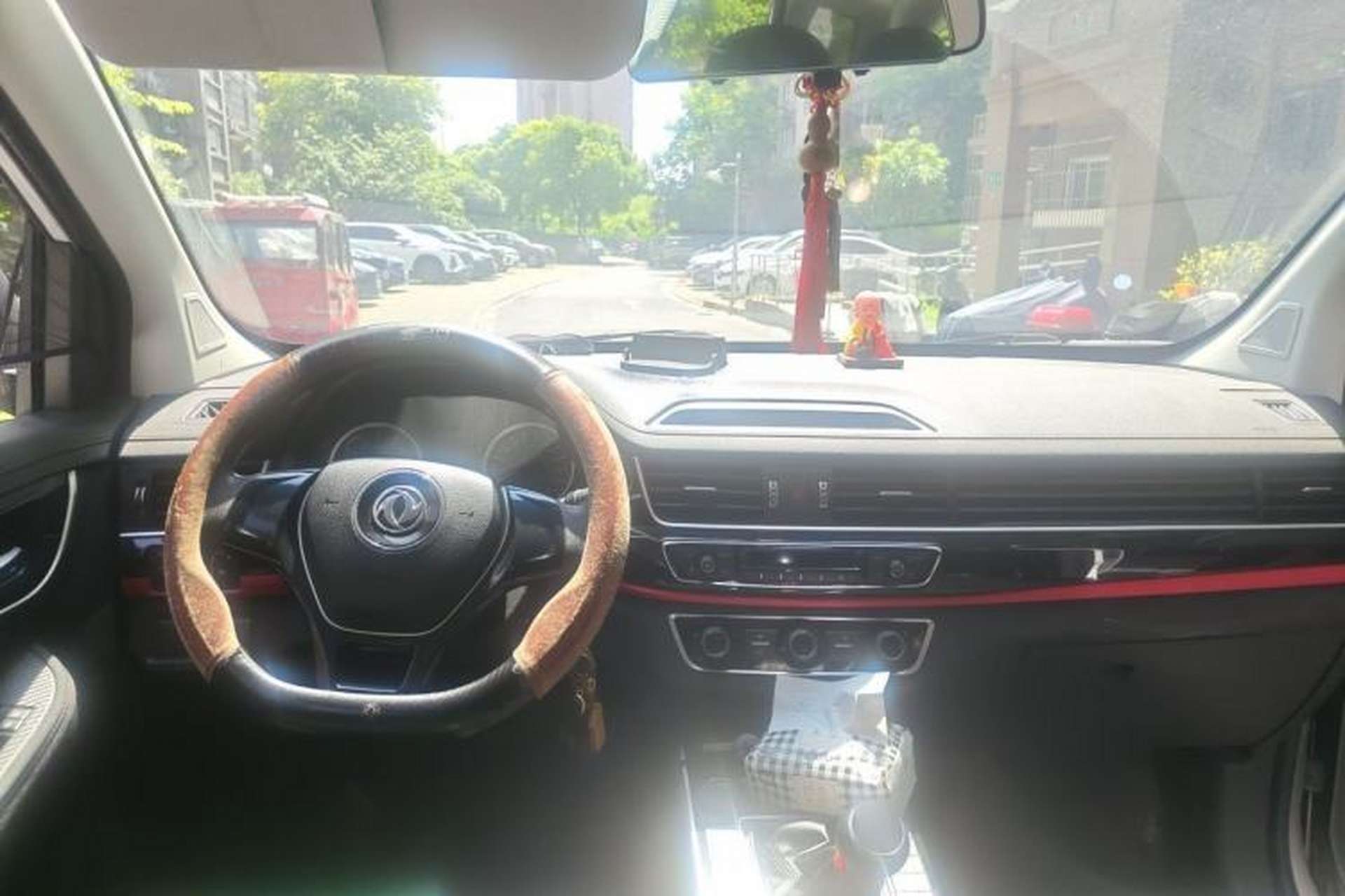Used FORTHING SX6 2019 1.6L Manual Rural Version China VI Center Console