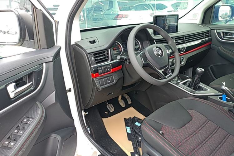 Used FORTHING SX6 2019 1.6L Manual Comfort Model China VI Standard Driver Seat