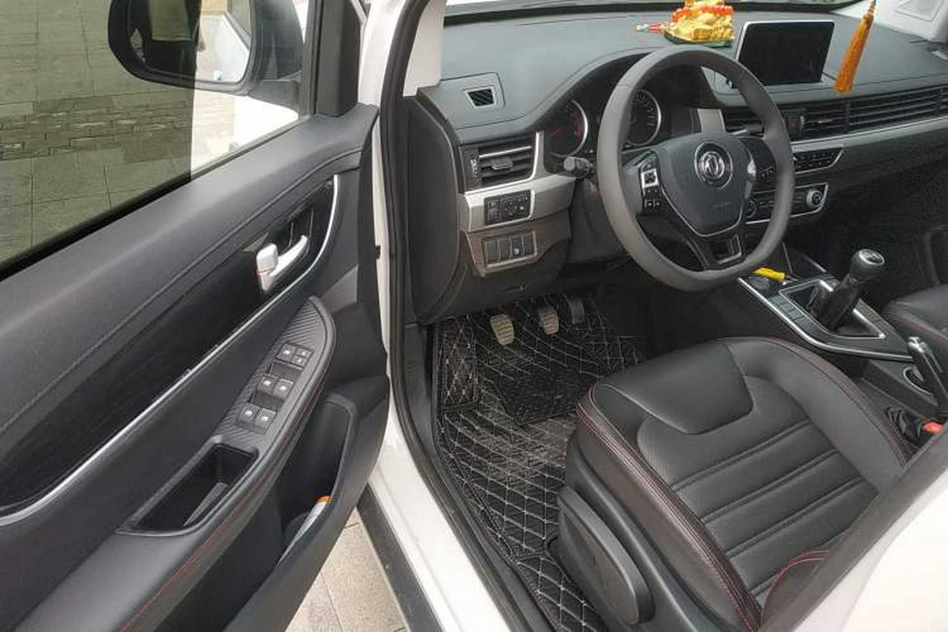 Used FORTHING SX6 2019 1.6L Manual Luxury Model China VI Standard Driver Seat
