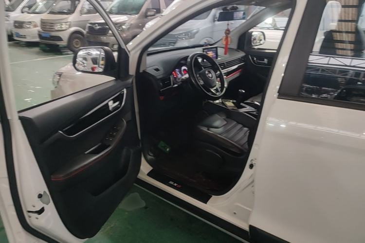 Used FORTHING SX6 2019 1.6L Manual Luxury Model China VI Standard Driver Seat