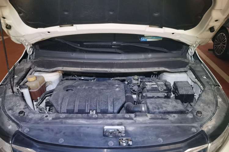 Used FORTHING SX6 2019 1.5T Manual Comfort Version China V Standard Engine Bay