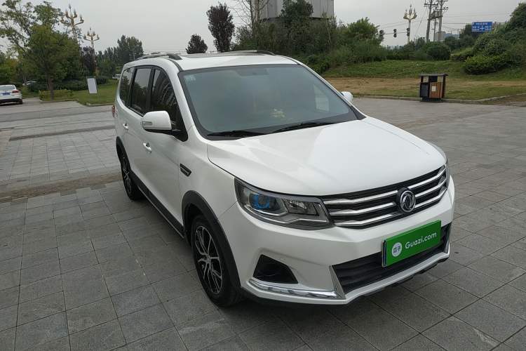 Used FORTHING SX6 2019 1.6L Manual Luxury Model China VI Standard Front Right 45 Deg
