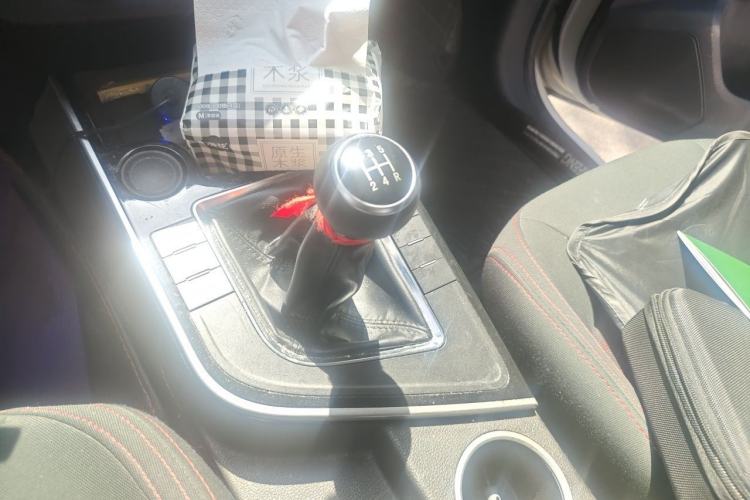 Used FORTHING SX6 2019 1.6L Manual Rural Version China VI Gear Lever
