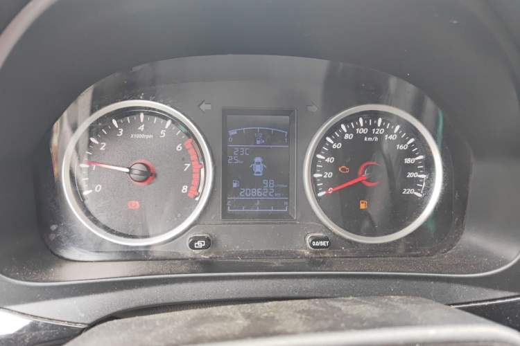 Used FORTHING SX6 2019 1.6L Manual Luxury Model China VI Standard Instrument Cluster