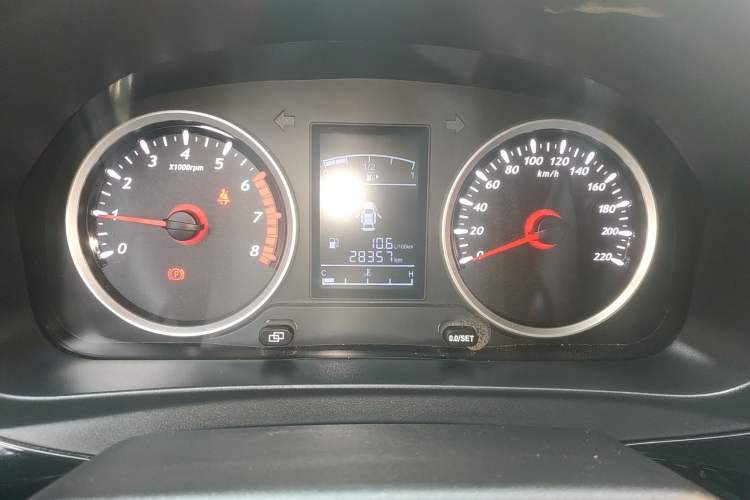 Used FORTHING SX6 2019 1.6L Manual Luxury Model China VI Standard Instrument Cluster