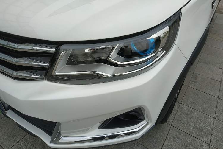 Used FORTHING SX6 2019 1.6L Manual Luxury Model China VI Standard Left Front Headlight