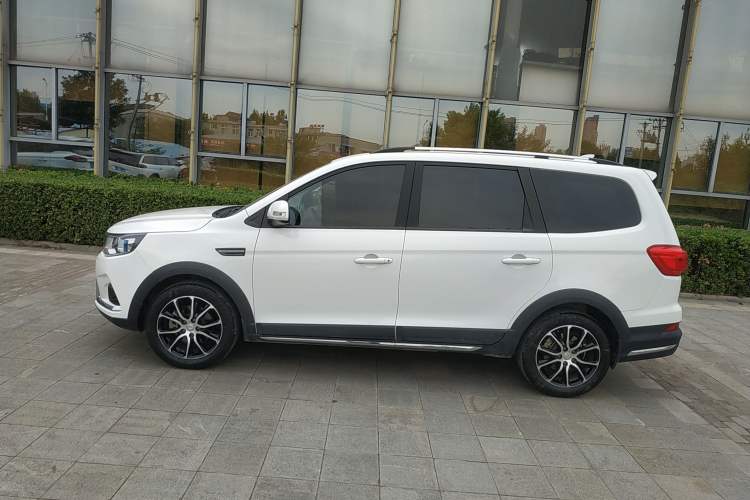 Used FORTHING SX6 2019 1.6L Manual Luxury Model China VI Standard Left Side
