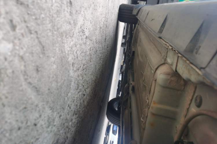Used FORTHING SX6 2019 1.6L Manual Luxury Model China VI Standard Left Side Sill