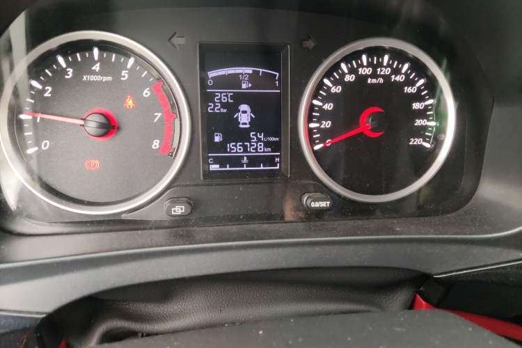 Used FORTHING SX6 2019 1.6L Manual Luxury Model China VI Standard Odometer Close Up