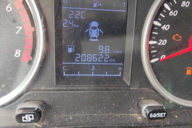 Used FORTHING SX6 2019 1.6L Manual Luxury Model China VI Standard Odometer Close Up