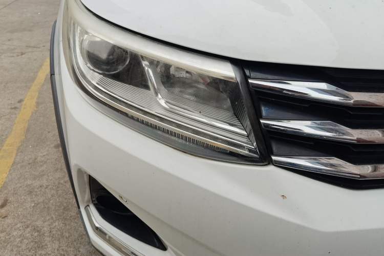 Used FORTHING SX6 2019 1.5T CVT Luxury Model Right Front Headlight