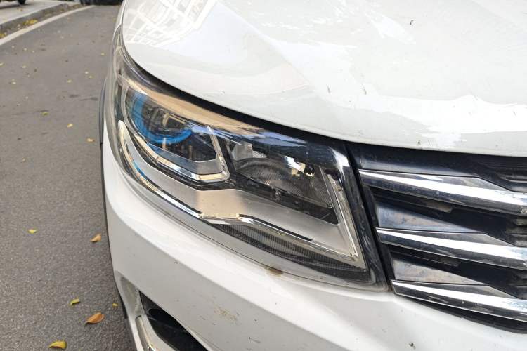 Used FORTHING SX6 2019 1.5T CVT Comfort Version China V Standard Right Front Headlight