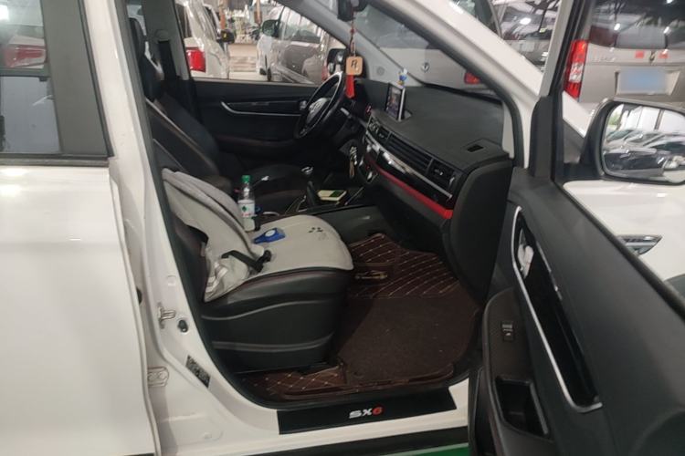 Used FORTHING SX6 2019 1.6L Manual Luxury Model China VI Standard Right Front Seat