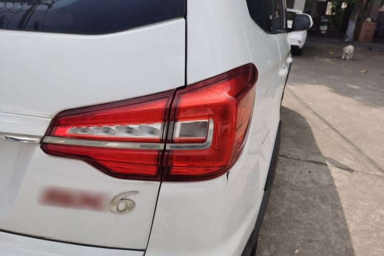 Used FORTHING SX6 2019 1.6L Manual Luxury Model China VI Standard Right Rear Taillight