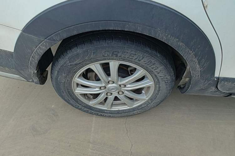 Used FORTHING SX6 2019 1.6L Manual Comfort Model China VI Standard Right Rear Wheel Hub