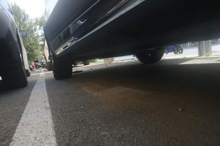 Used FORTHING SX6 2019 1.6L Manual Luxury Model China VI Standard Right Side Sill