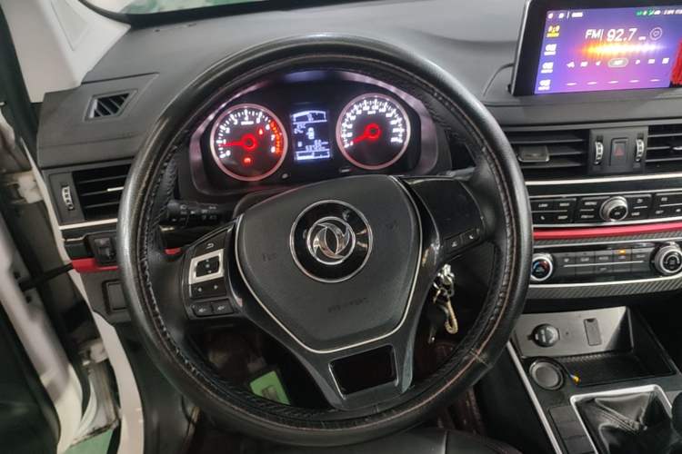 Used FORTHING SX6 2019 1.6L Manual Luxury Model China VI Standard Steering Wheel