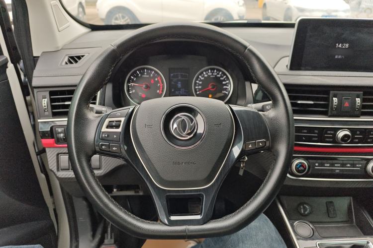 Used FORTHING SX6 2019 1.6L Manual Luxury Model China VI Standard Steering Wheel
