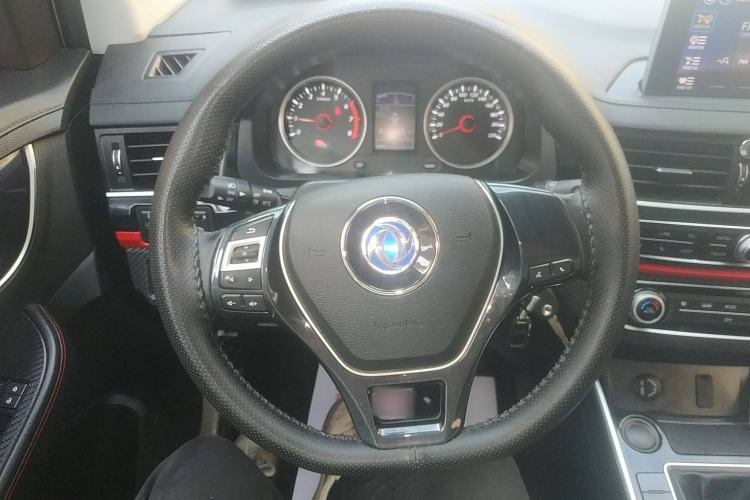 Used FORTHING SX6 2019 1.6L Manual Luxury Model China VI Standard Steering Wheel
