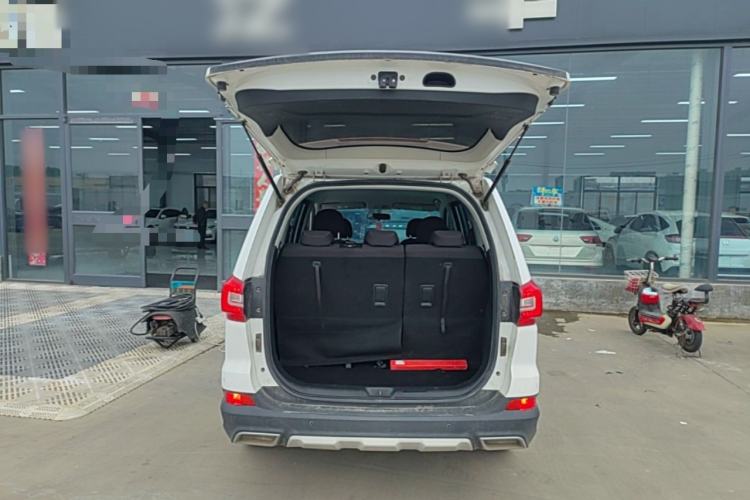Used FORTHING SX6 2019 1.6L Manual Comfort Model China VI Standard Trunk