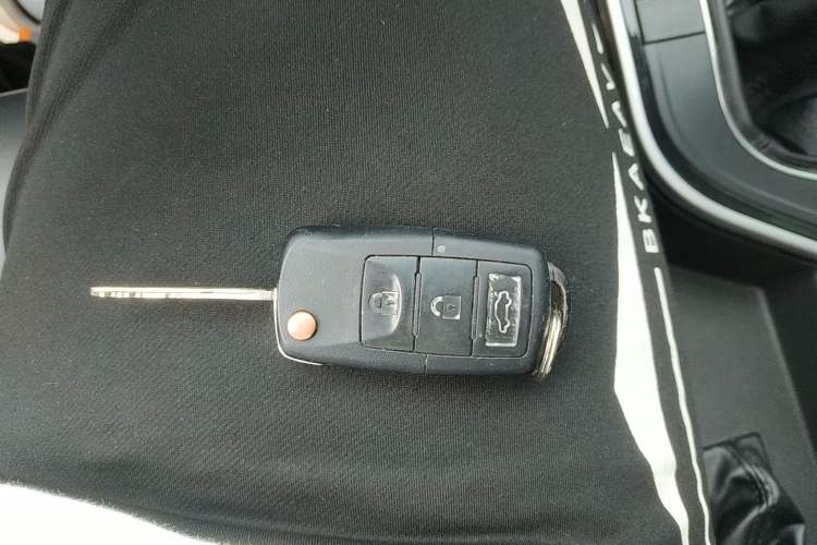 Used FORTHING SX6 2019 1.6L Manual Luxury Model China VI Standard Vehicle Key
