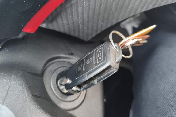 Used FORTHING SX6 2019 1.6L Manual Luxury Model China VI Standard Vehicle Key