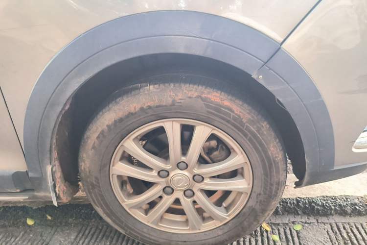 Used FORTHING SX6 2020 1.6L Manual Comfort Model China VI Standard Right Front Wheel Hub