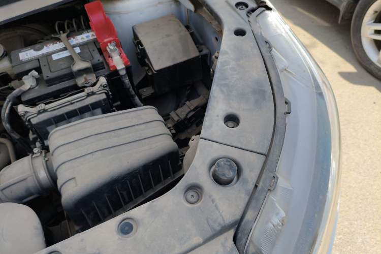 Used FORTHING SX6 2020 1.6L Manual Comfort Model China VI Standard Engine Bay Left