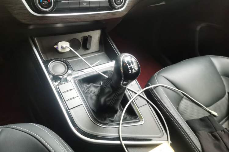 Used FORTHING SX6 2021 1.6L Manual Global Anniversary Edition Gear Lever