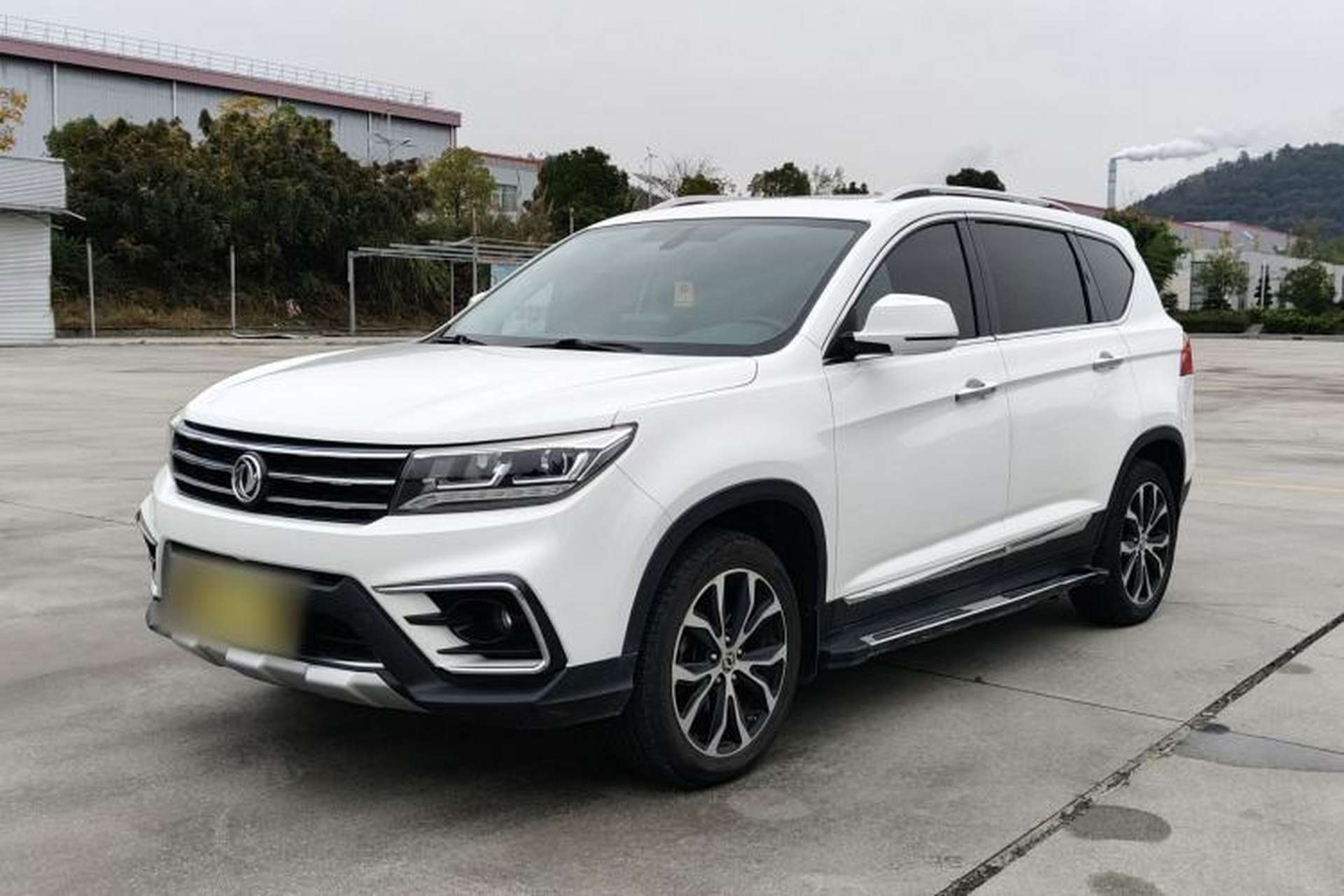 Used FORTHING SX6 2021 1.6L Manual Global Anniversary Edition Exterior 4
