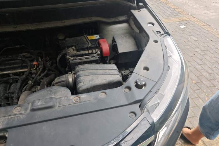 Used FORTHING SX6 2022 1.6L Manual Comfort Model Engine Bay Left