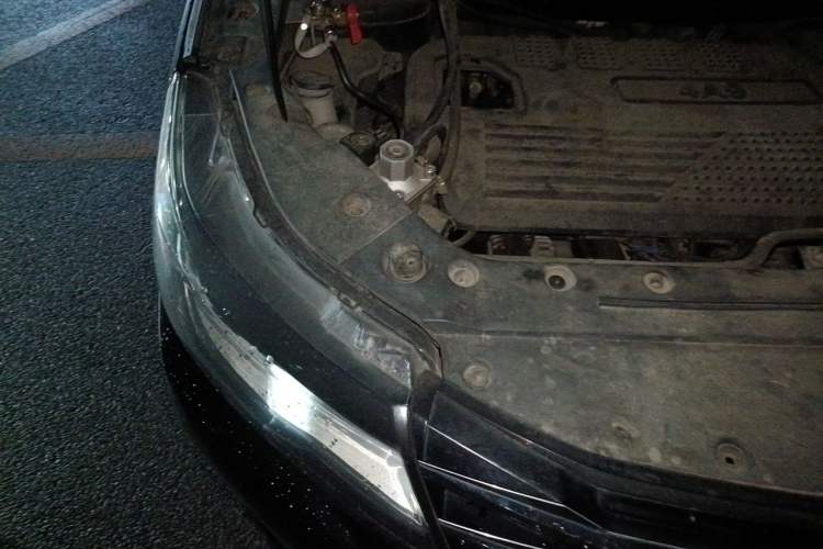 Used FORTHING SX6 2022 1.6L Manual Luxury Version – Youth Edition Engine Bay Right