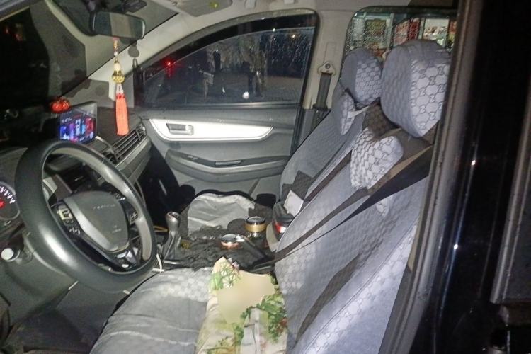 Used FORTHING SX6 2022 1.6L Manual Luxury Version – Youth Edition Left Front Seat