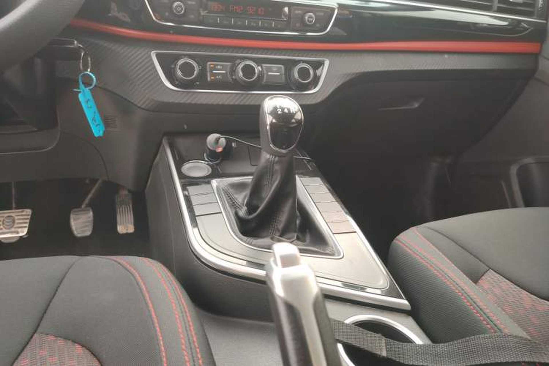 Used FORTHING SX6 2022 1.6L Manual Comfort Model Gear Lever