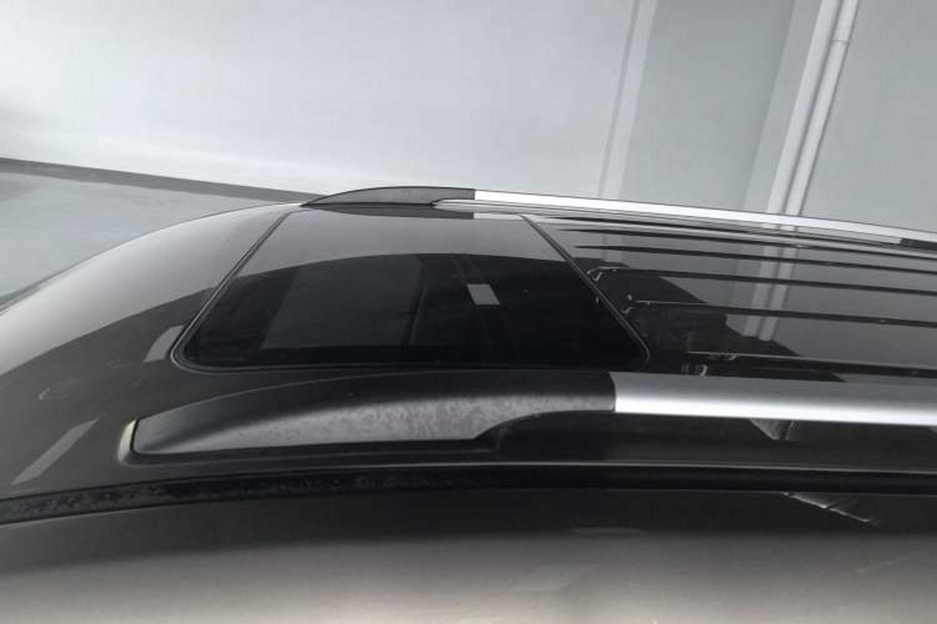 Used FORTHING SX6 2022 1.6L Manual Luxury Version Roof