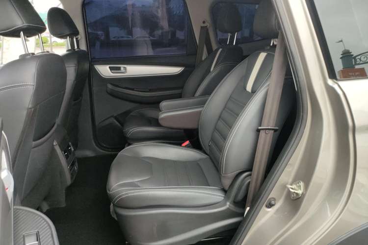 Used FORTHING SX6 2022 1.6L Manual Luxury Version Left Rear Seat