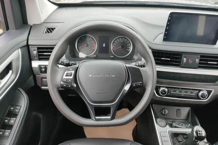 Used FORTHING SX6 2022 1.6L Manual Luxury Version Steering Wheel