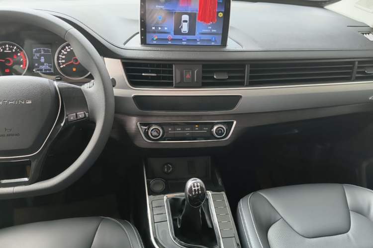 Used FORTHING SX6 2022 1.6L Manual Luxury Version – Youth Edition Audio And AC Panel