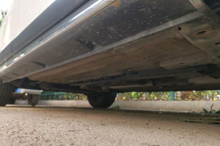 Used FORTHING SX6 2022 1.6L Manual Luxury Version – Youth Edition Chassis Front Right