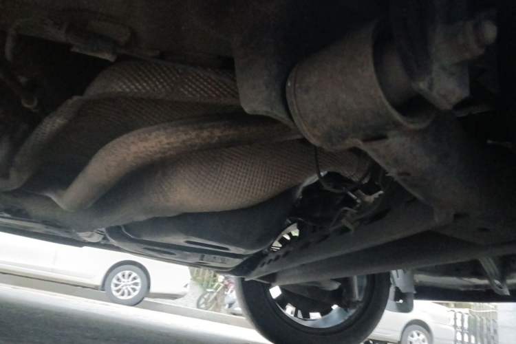 Used FORTHING SX6 2022 1.6L Manual Luxury Version – Youth Edition Chassis Rear Left