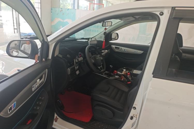 Used FORTHING SX6 2022 1.6L Manual Luxury Version Driver Seat