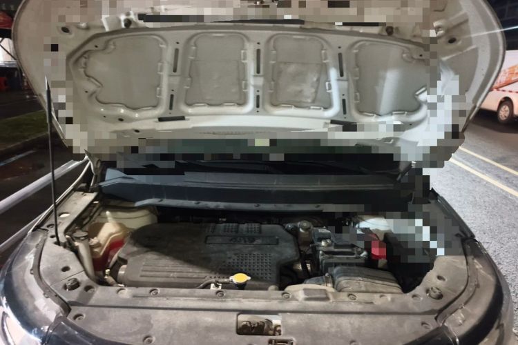 Used FORTHING SX6 2022 1.6L Manual Luxury Version Engine Bay
