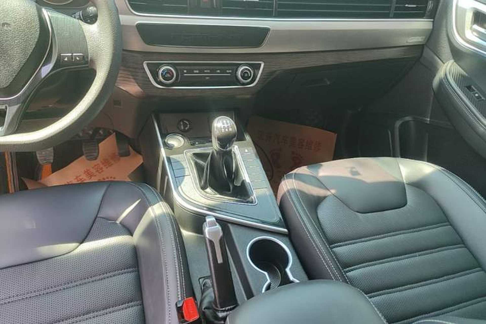 Used FORTHING SX6 2022 1.6L Manual Luxury Version Gear Lever