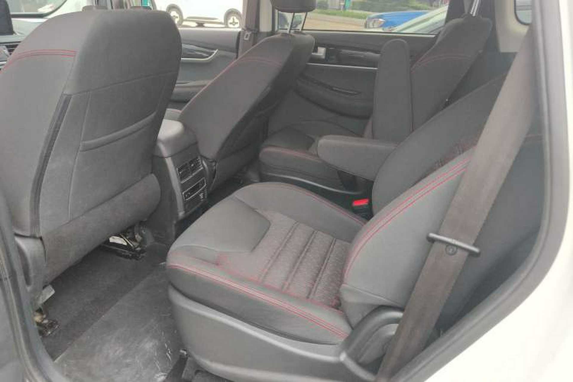 Used FORTHING SX6 2022 1.6L Manual Comfort Model Interior 4