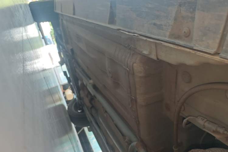 Used FORTHING SX6 2022 1.6L Manual Luxury Version Left Side Sill
